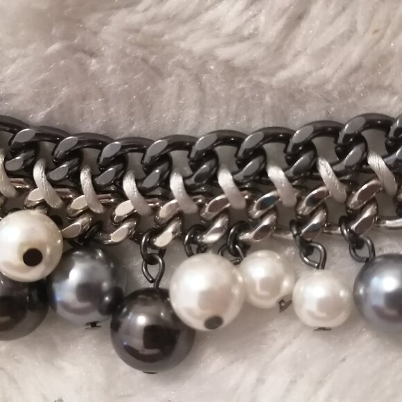 Romeo & Juliet Couture Bracelet - Picture 8 of 8